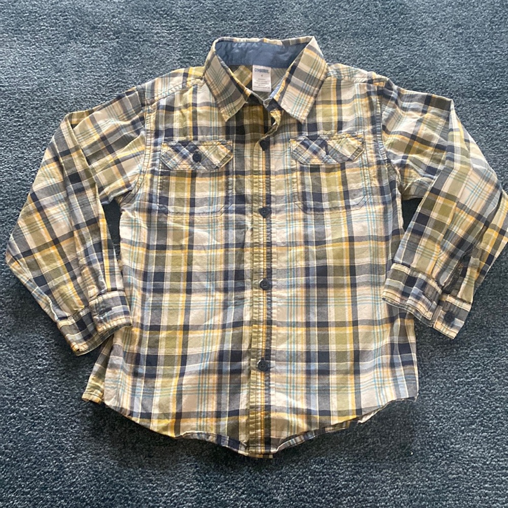 EUC Gymboree collared plaid shirt.  240149541.  RN 70530